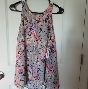 Old Navy women's sleeveless floral top